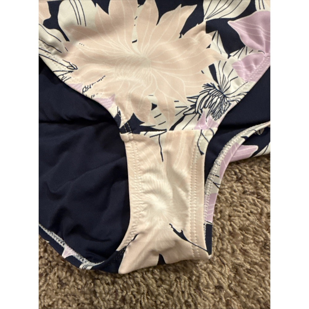 CARVE Designs Womens Beacon One Piece, Bolinas, Small Beach Resort - Picture 3 of 6